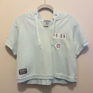 Graphic Cropped Hoodie